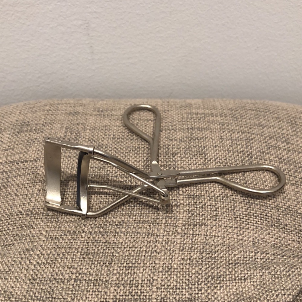 MUJI Eyelash Curler